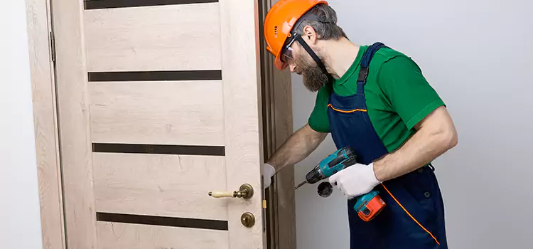Replace Internal Door Handle with Lock Cincinnati